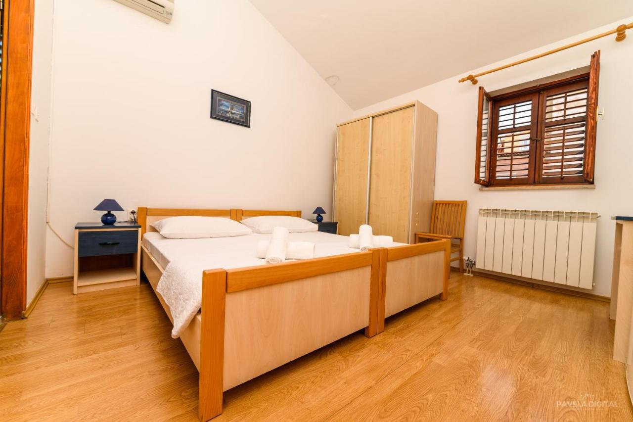 Sobe I Apartman Mareta Miholascica Extérieur photo