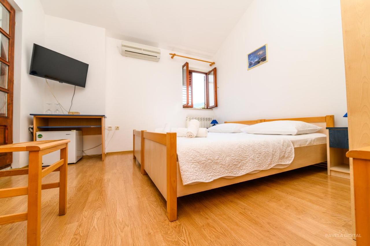 Sobe I Apartman Mareta Miholascica Extérieur photo