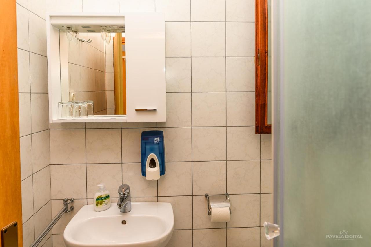 Sobe I Apartman Mareta Miholascica Extérieur photo
