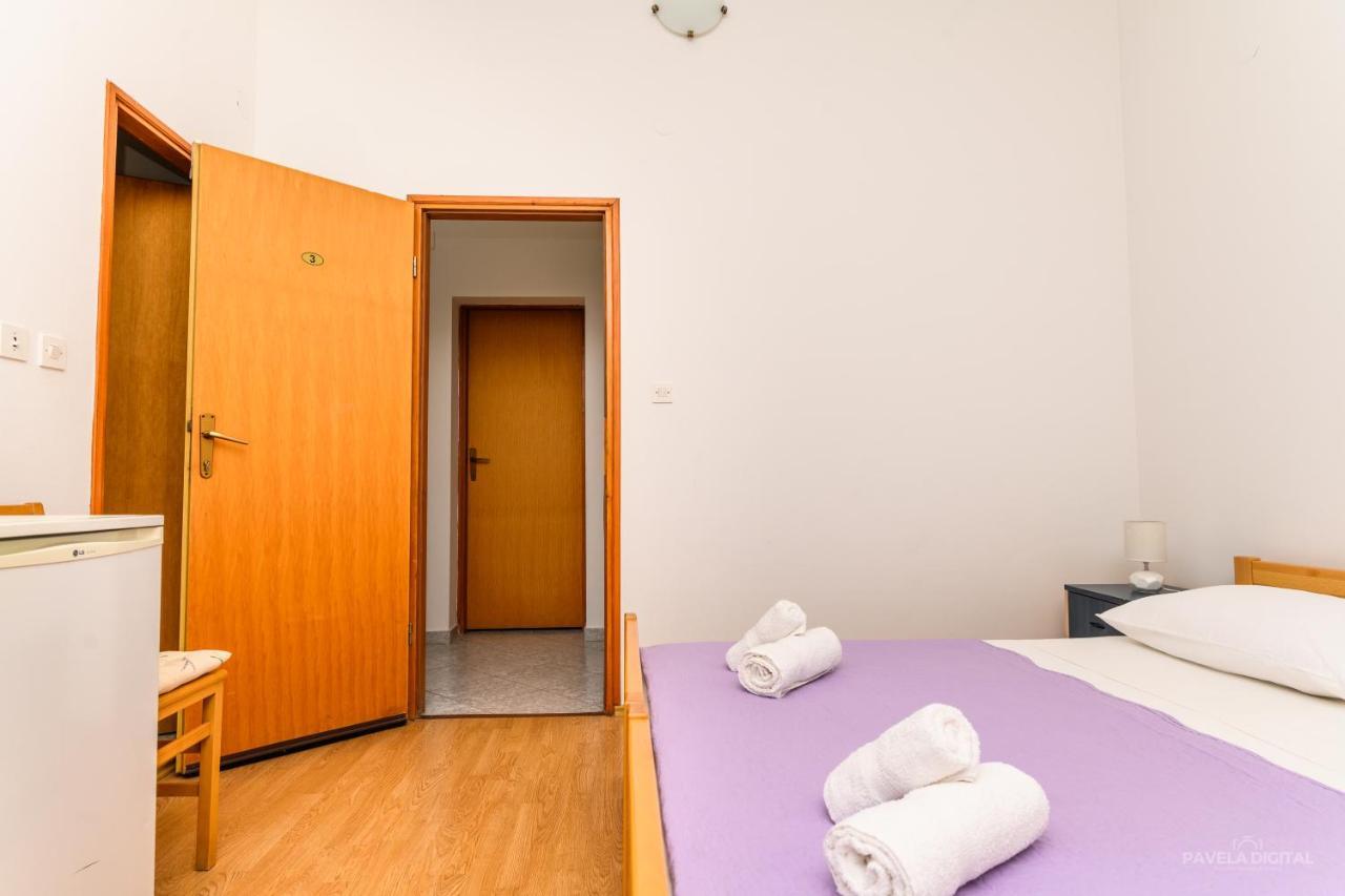 Sobe I Apartman Mareta Miholascica Extérieur photo