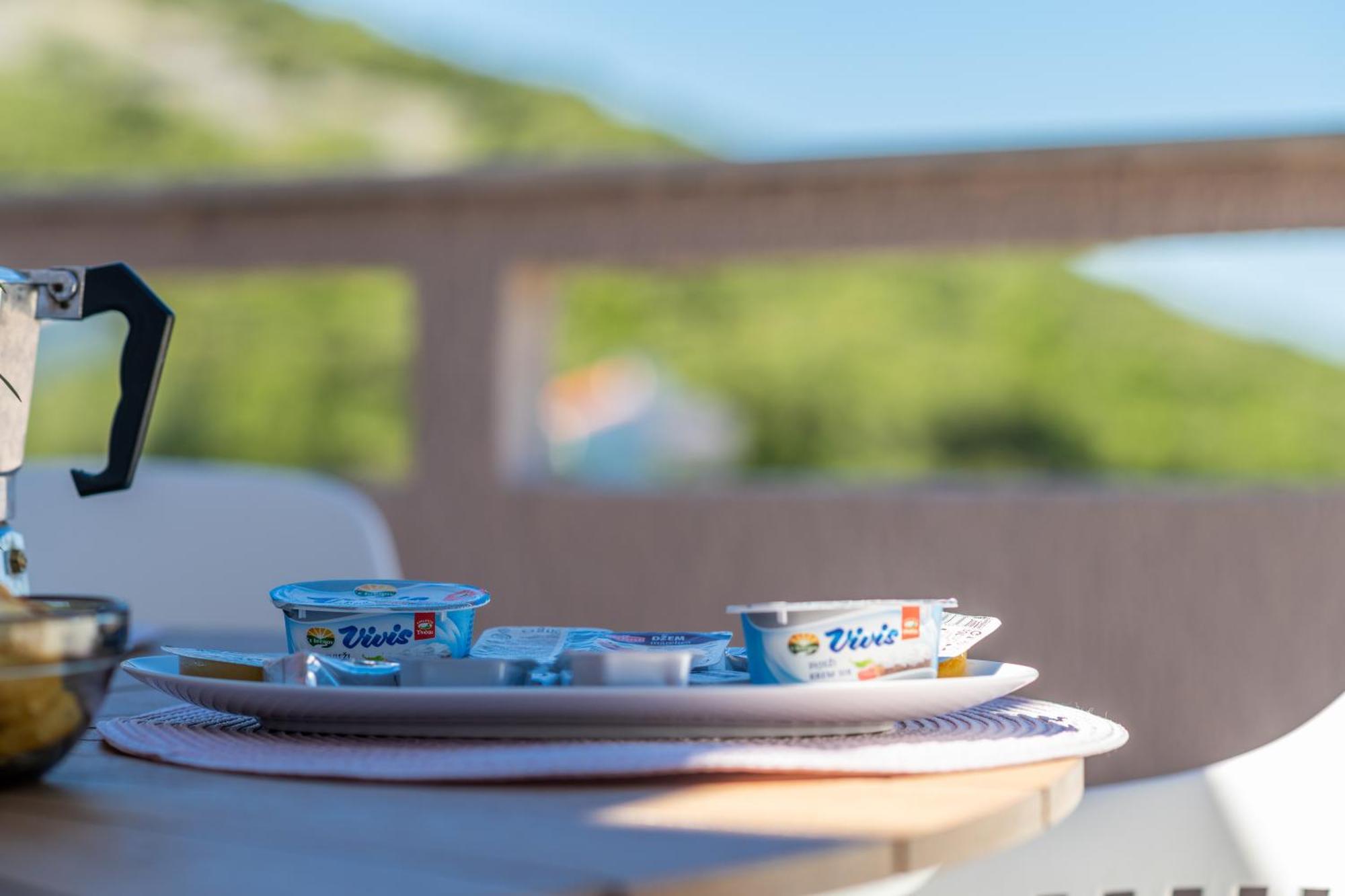 Sobe I Apartman Mareta Miholascica Extérieur photo
